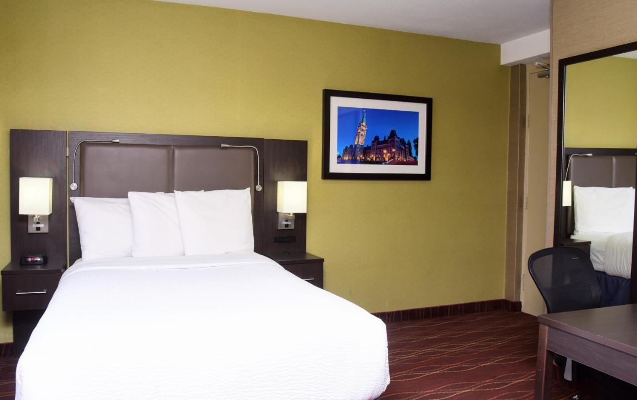 Days Inn By Wyndham Ottawa Ngoại thất bức ảnh