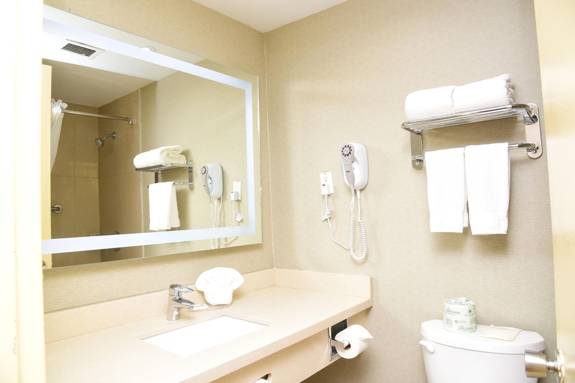 Days Inn By Wyndham Ottawa Ngoại thất bức ảnh