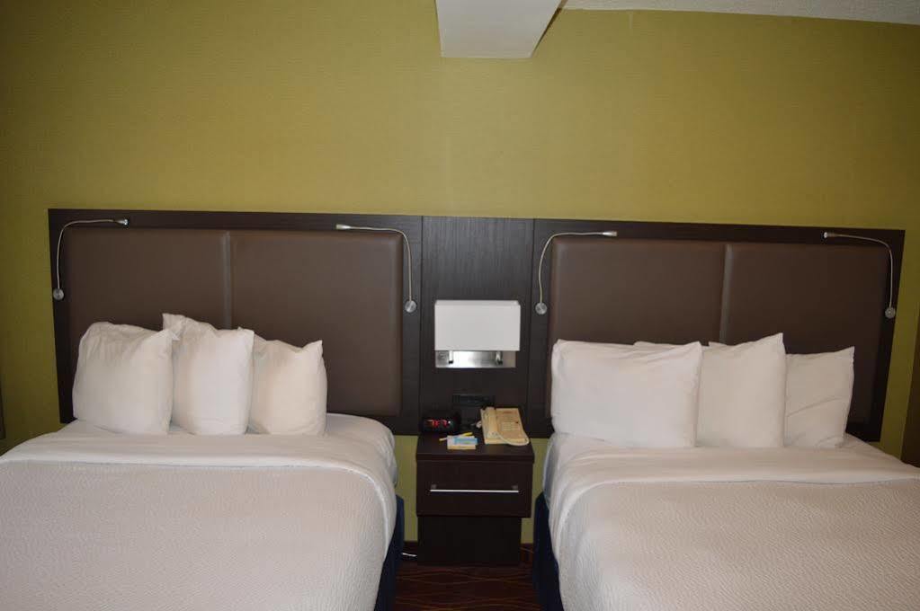 Days Inn By Wyndham Ottawa Ngoại thất bức ảnh